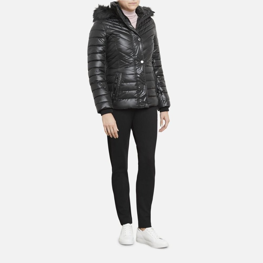 KENNETH COLE FAUX FUR TRIMMED SHORT PUFFER COAT - Picture 3 of 3